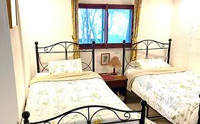 Gallery Hara And Guest House